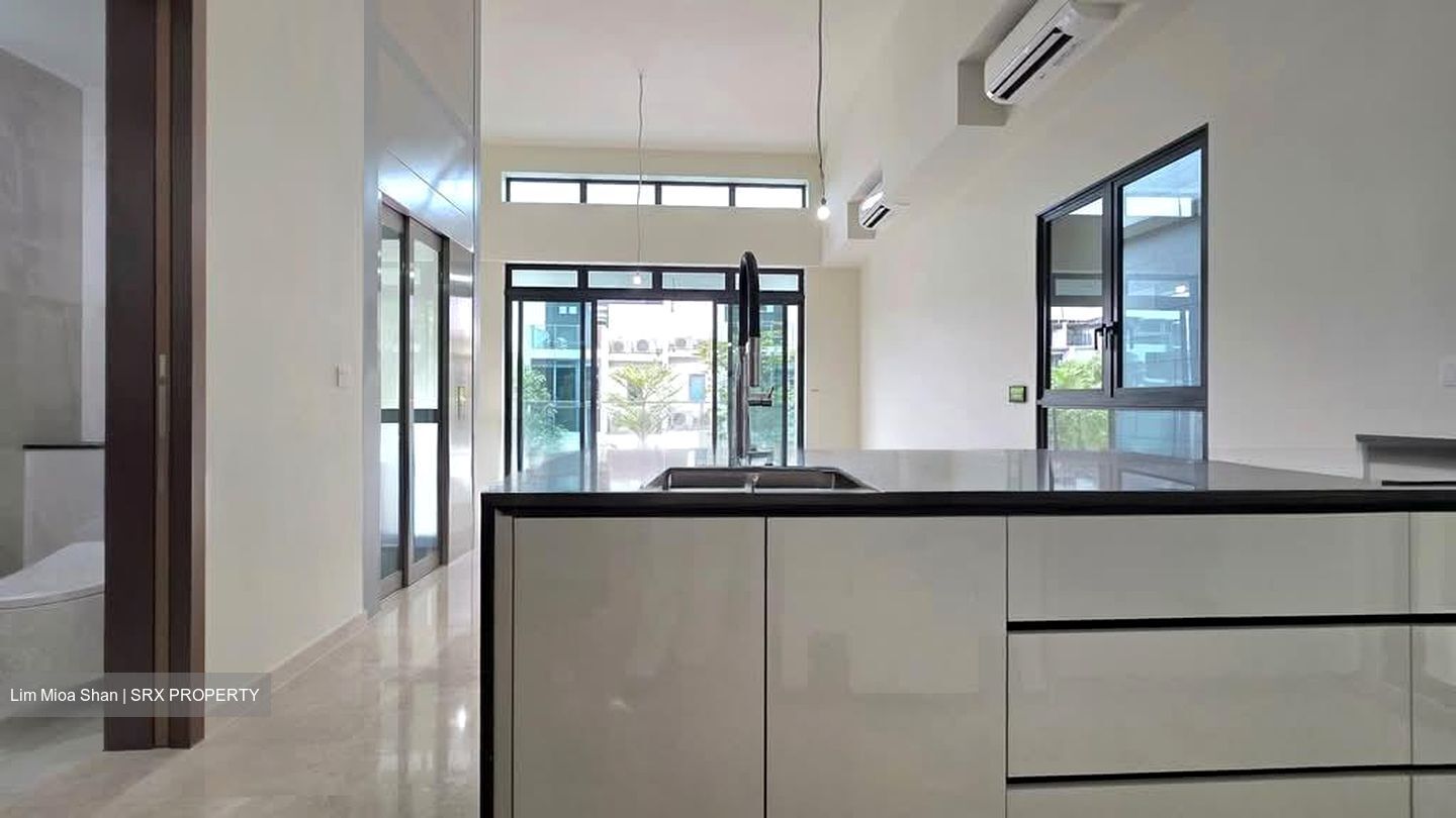 Serangoon Garden Estate (D19), Semi-Detached #605304561